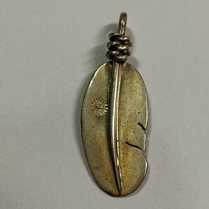 Native Artist Douglas Etsitty Handmade Sterling Silver Feather 🪶 Pendant 1.25”
